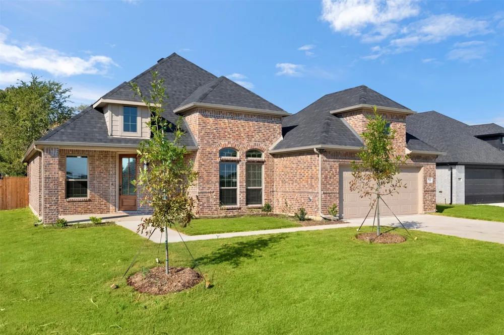 713 Escovedo Drive Italy, TX 76651