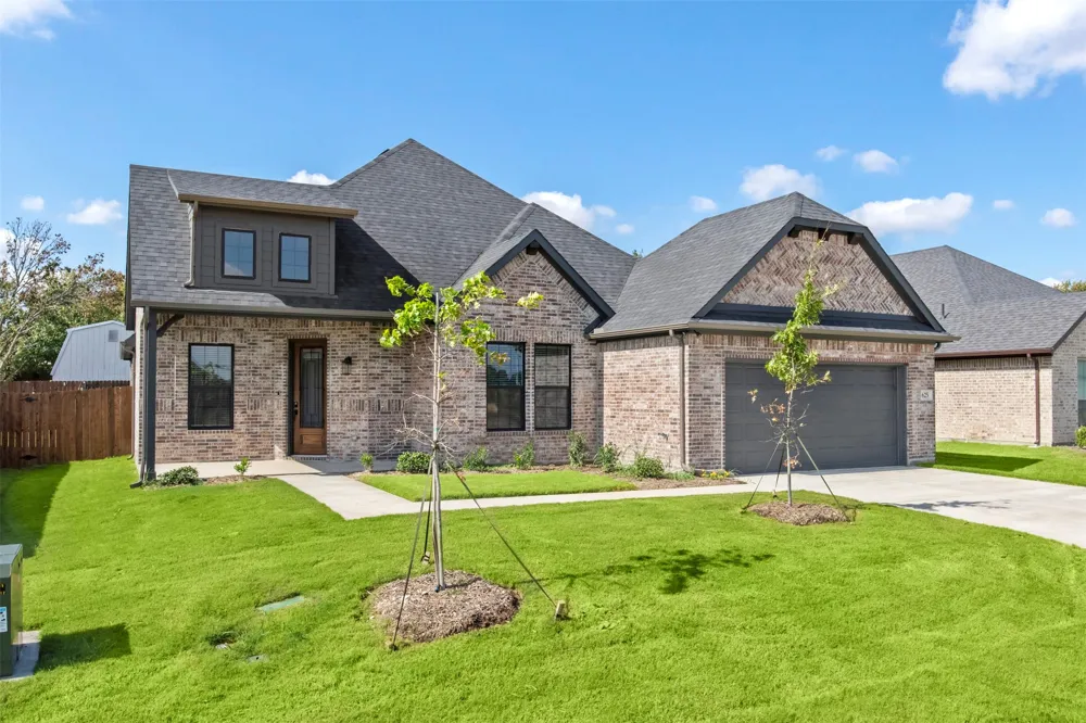 625 Escovedo Drive Italy, TX 76651