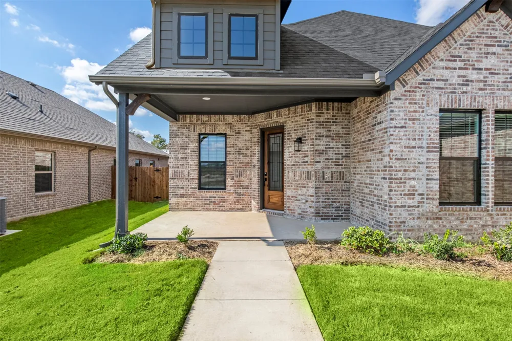 625 Escovedo Drive Italy, TX 76651