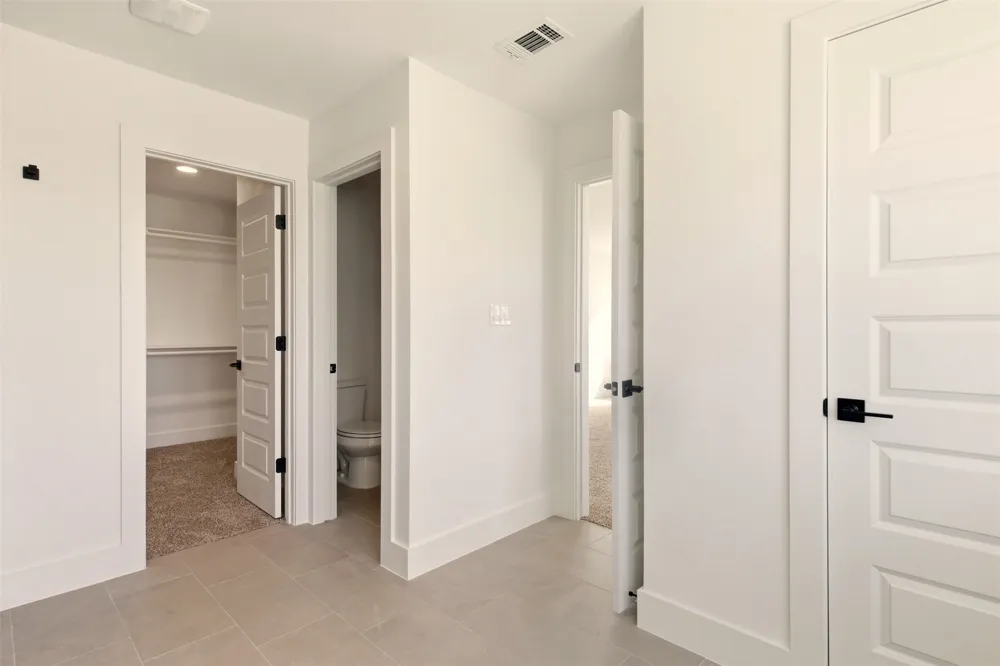 8902 Lowell Street Rowlett, TX 75089