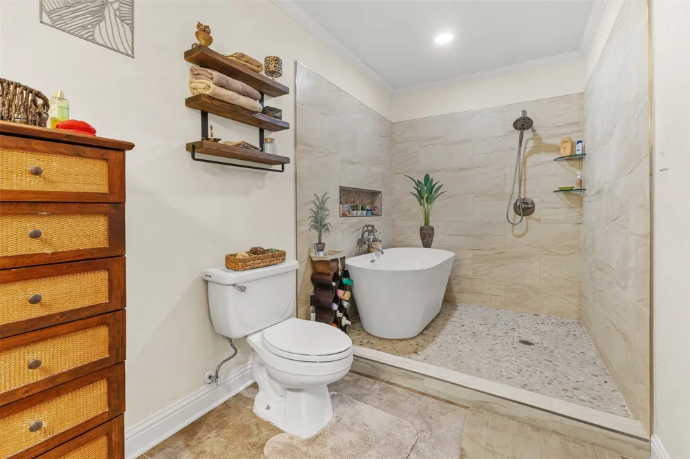 1302 W Sabine Street Carthage, TX 75633