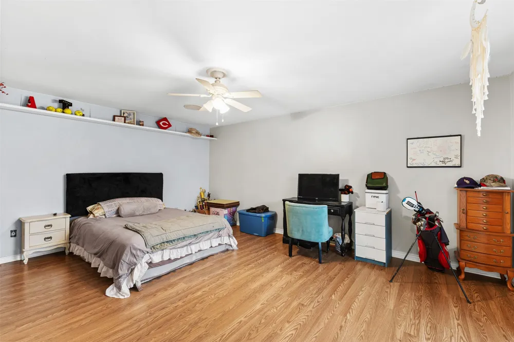 1302 W Sabine Street Carthage, TX 75633