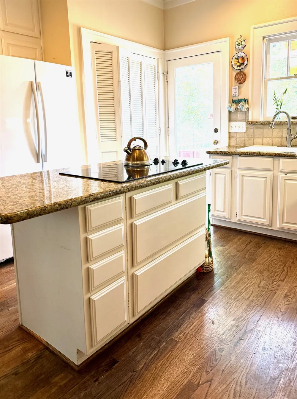 3852 Mockingbird Lane Highland Park, TX 75205