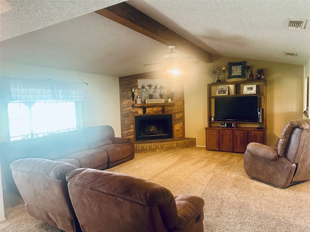 4142 Hwy 83 Tuscola, TX 79562