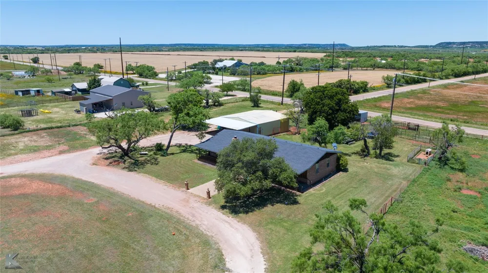 4142 Hwy 83 Tuscola, TX 79562