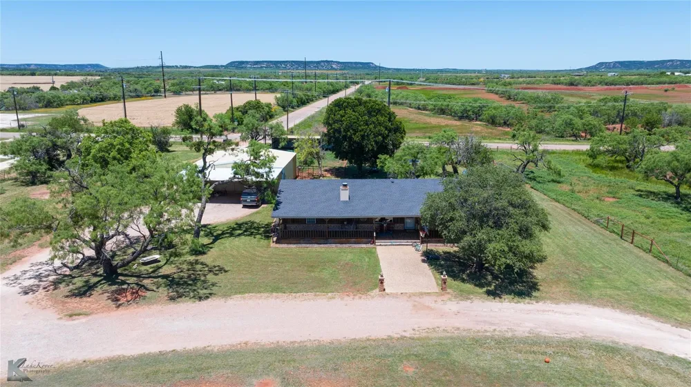 4142 Hwy 83 Tuscola, TX 79562