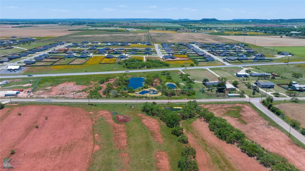 4142 Hwy 83 Tuscola, TX 79562