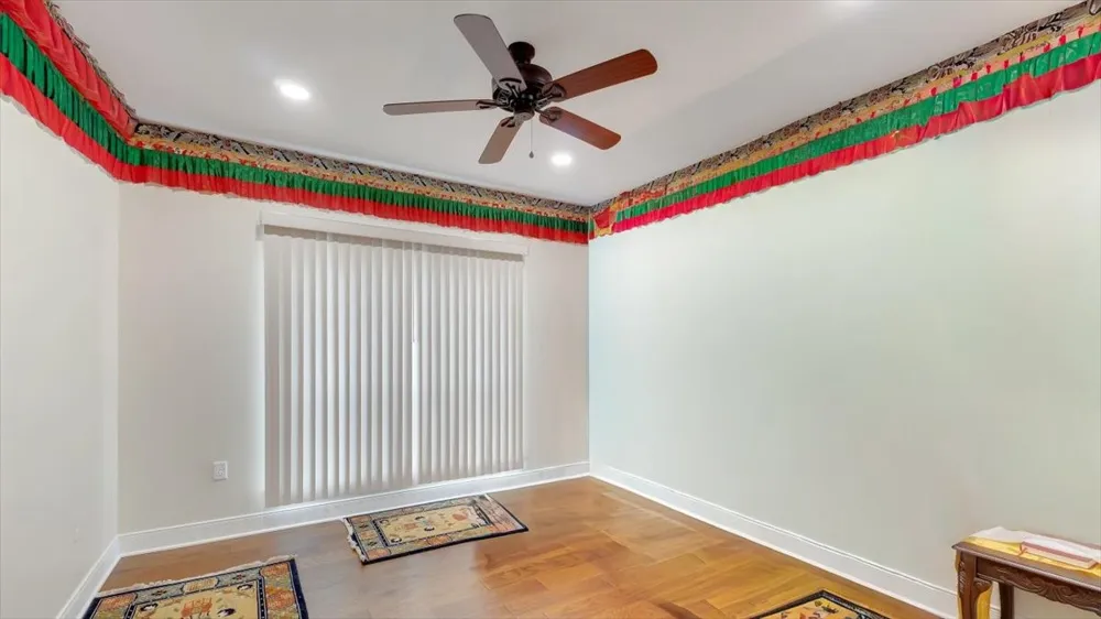 1005 Stone Bridge Street Mt Pleasant, TX 75455