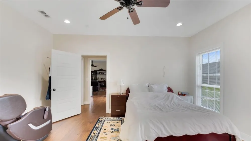 1005 Stone Bridge Street Mt Pleasant, TX 75455