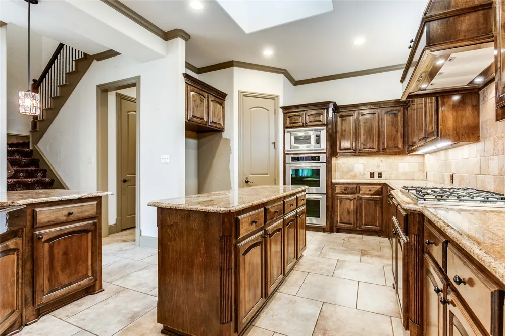 3606 Vineyard Way Farmers Branch, TX 75234