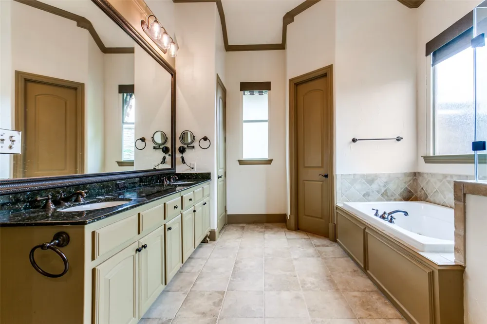 3606 Vineyard Way Farmers Branch, TX 75234