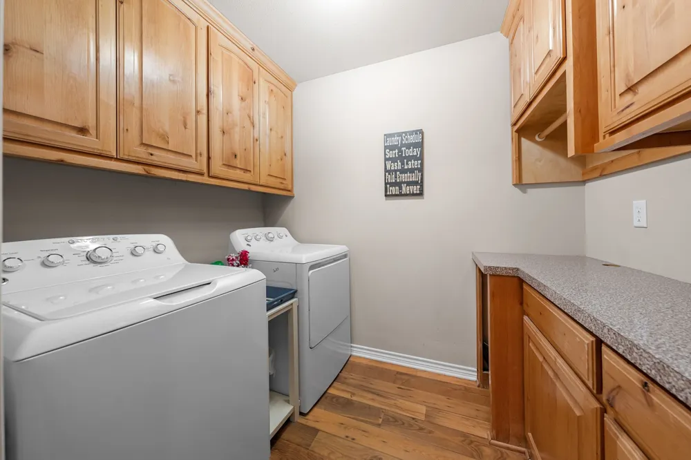 2801 County Road 1600 Alba, TX 75410