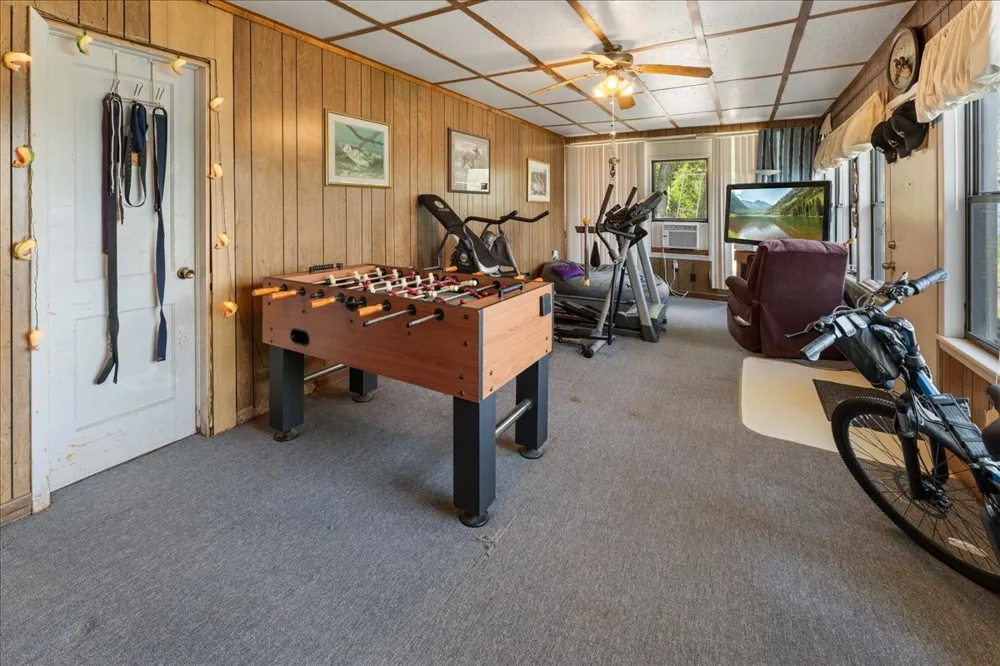 1027 County Road 3230 Quitman, TX 75783