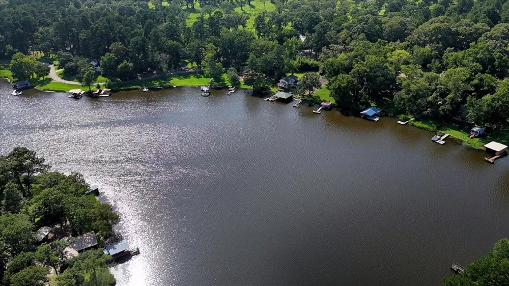 1027 County Road 3230 Quitman, TX 75783