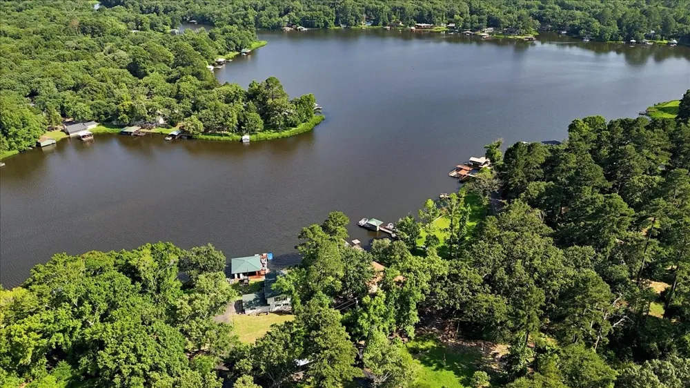 1027 County Road 3230 Quitman, TX 75783