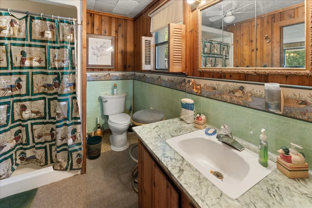 1027 County Road 3230 Quitman, TX 75783