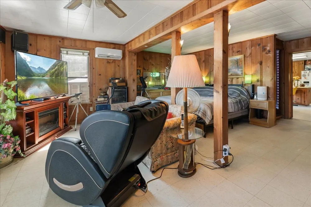 1027 County Road 3230 Quitman, TX 75783