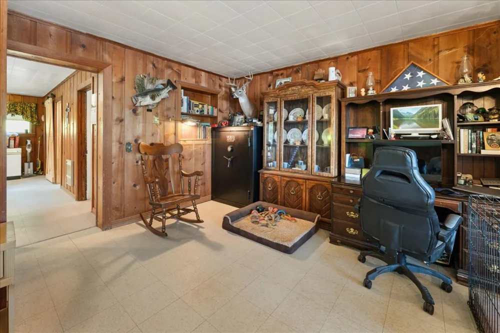 1027 County Road 3230 Quitman, TX 75783