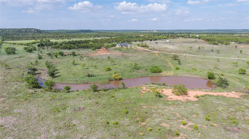 1700 County Road 207 Ovalo, TX 79541