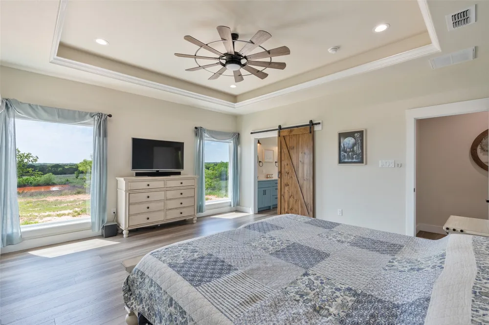 1700 County Road 207 Ovalo, TX 79541