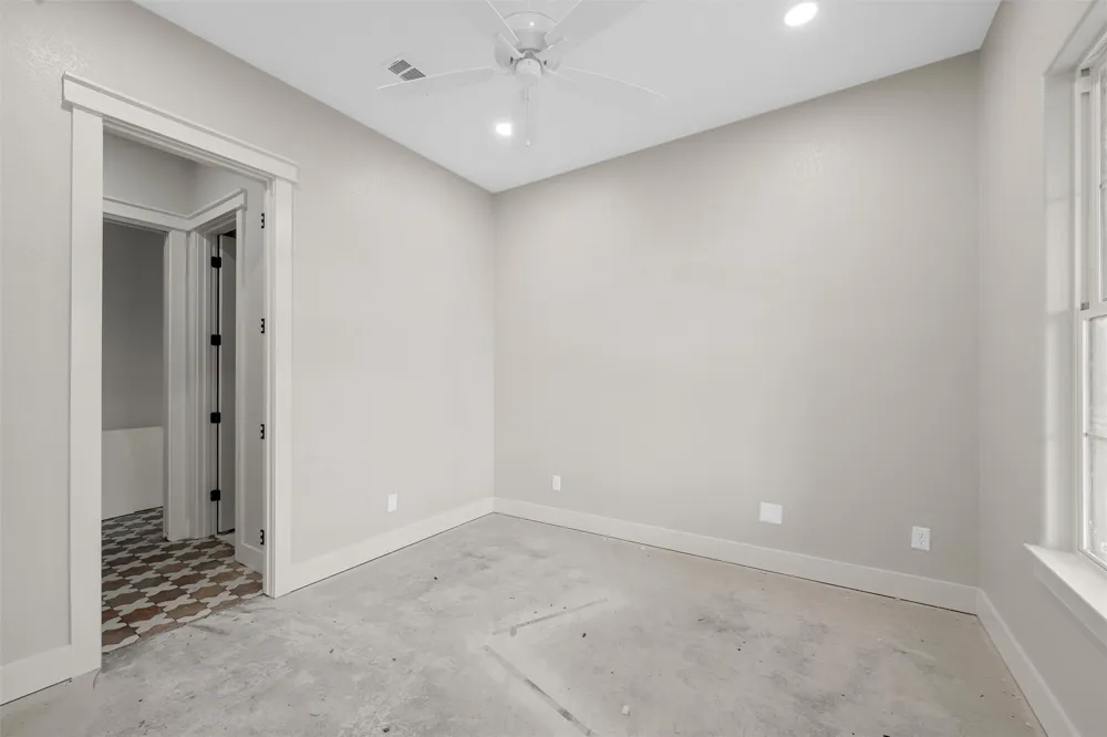 407 Lacek Mill Road China Spring, TX 76633