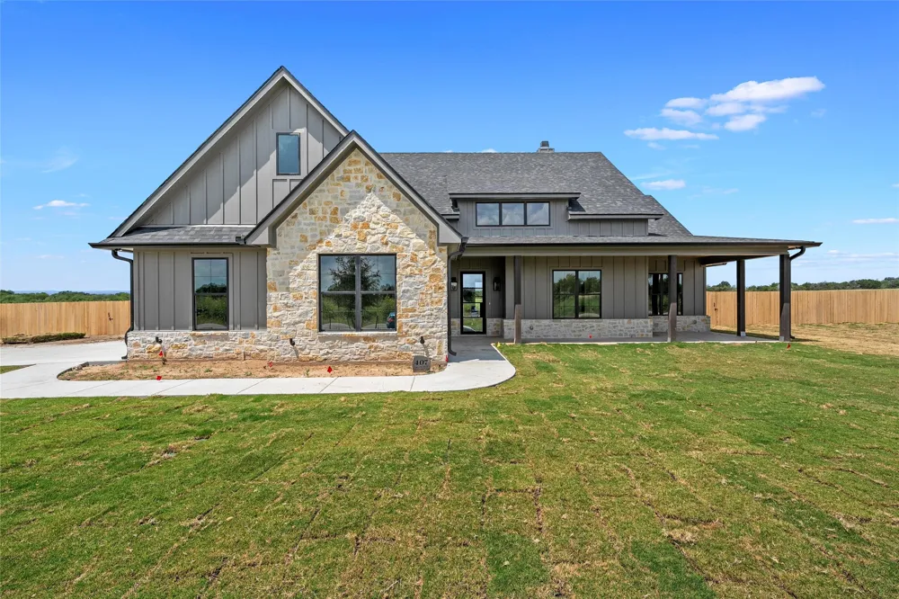 407 Lacek Mill Road China Spring, TX 76633