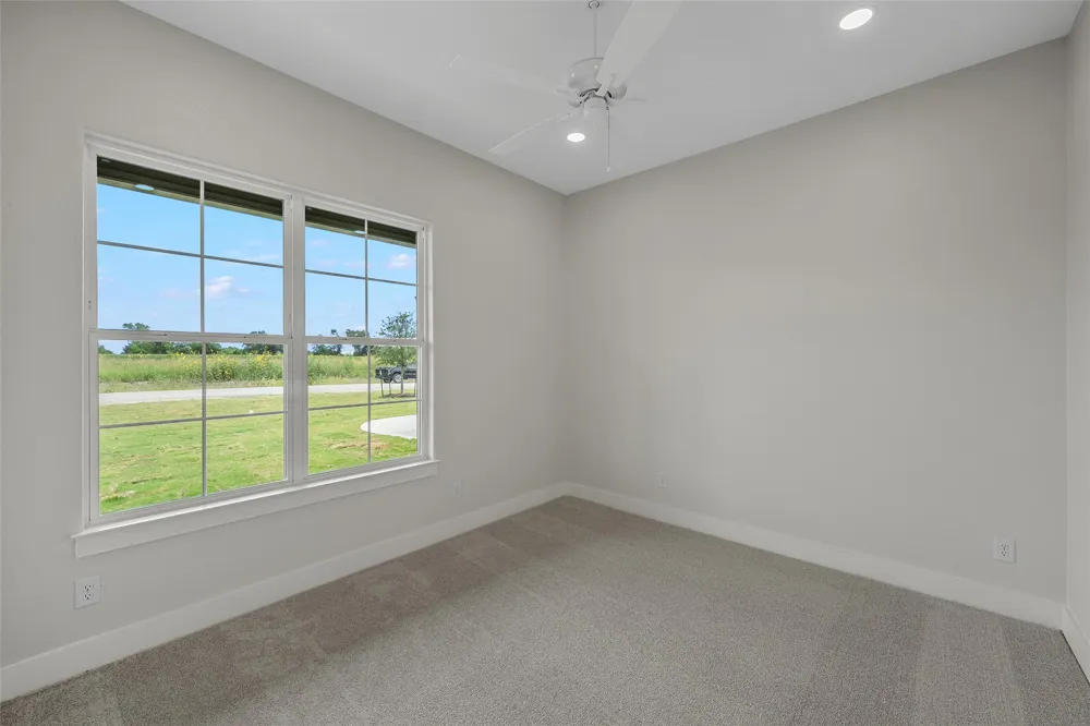 407 Lacek Mill Road China Spring, TX 76633