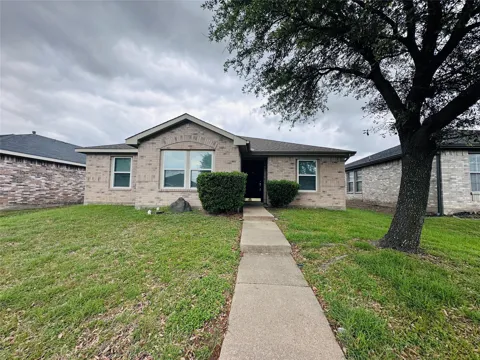 2463 Marimont Lane