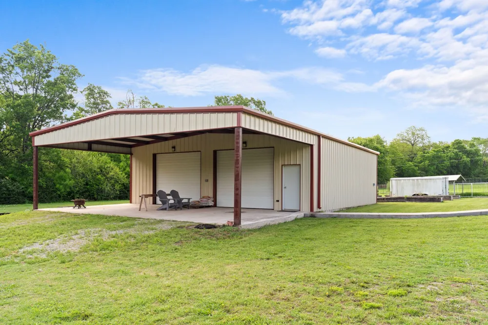 254 Jackson Road Whitewright, TX 75491