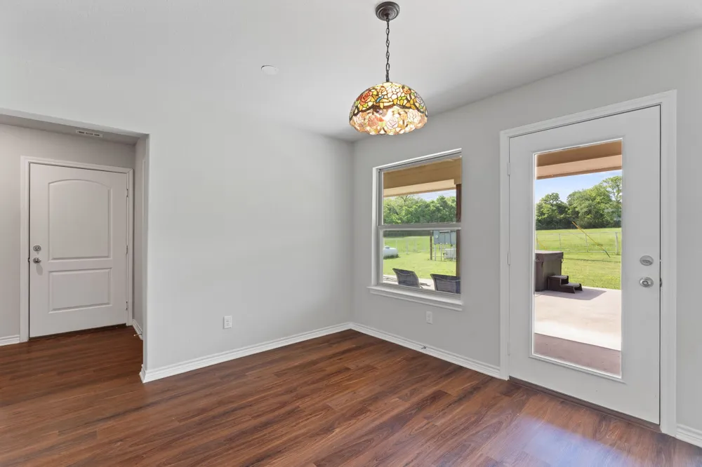 254 Jackson Road Whitewright, TX 75491