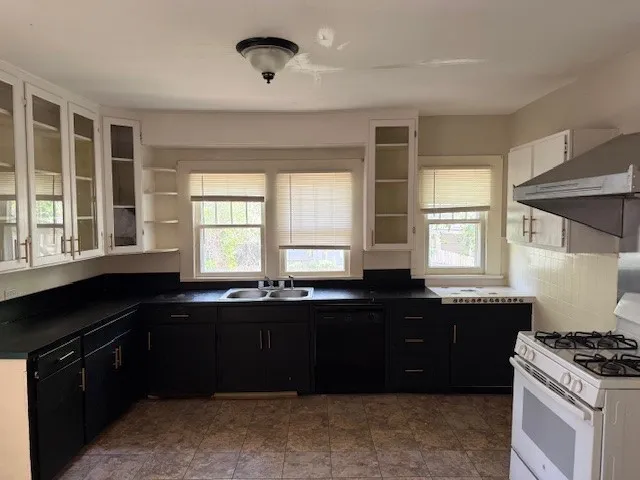 115 Goode Avenue Minden, LA 71055