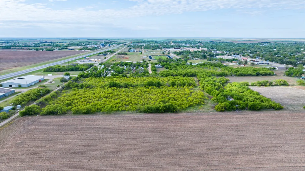 18 Avenue A Haskell, TX 79521
