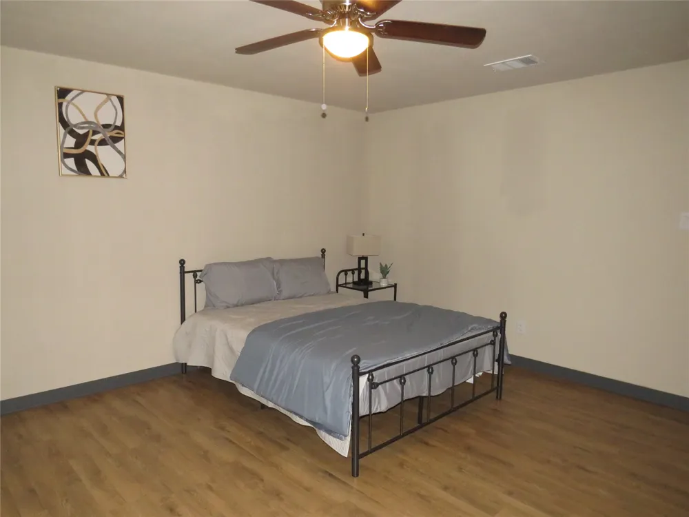 12069 Joyce Lane #4 Roanoke, TX 76262