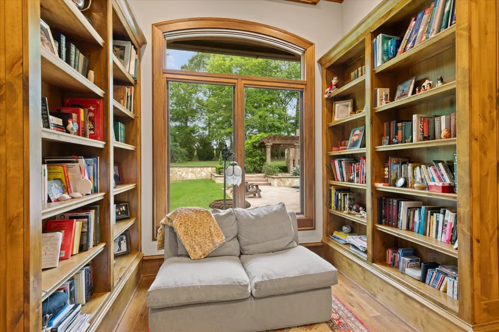 3705 Champions Ridge Lane Longview, TX 75605
