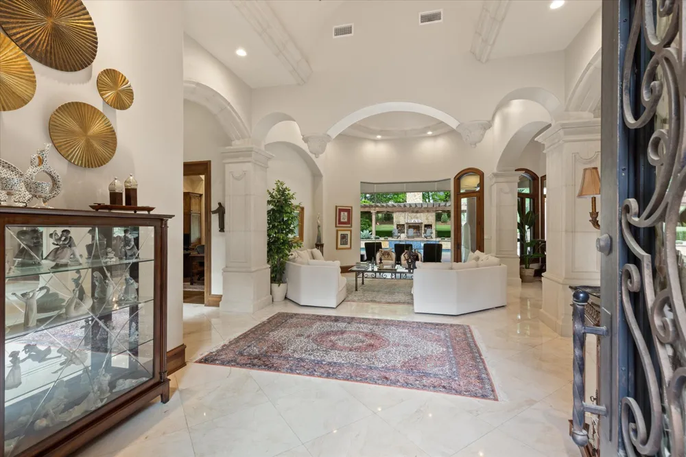3705 Champions Ridge Lane Longview, TX 75605