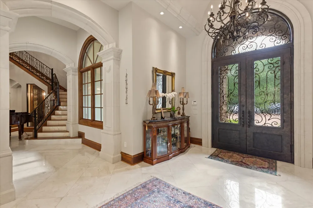 3705 Champions Ridge Lane Longview, TX 75605