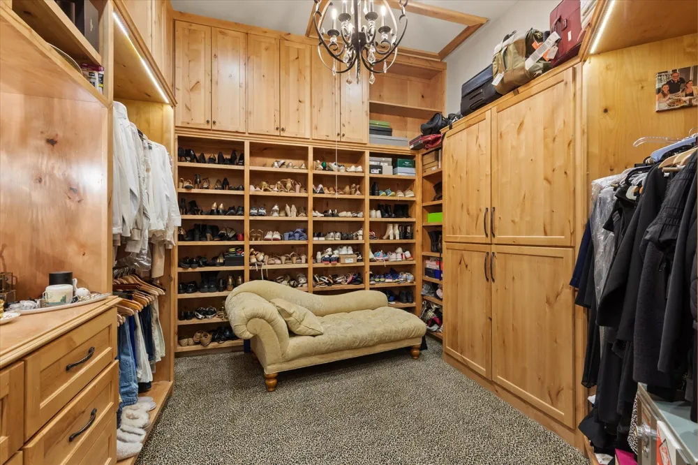 3705 Champions Ridge Lane Longview, TX 75605