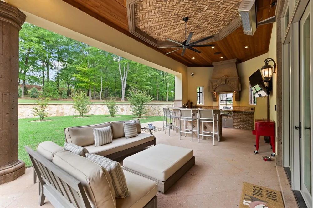 3705 Champions Ridge Lane Longview, TX 75605