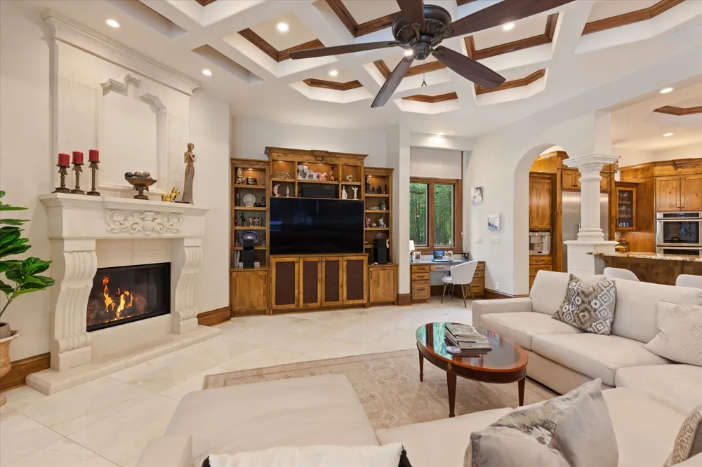 3705 Champions Ridge Lane Longview, TX 75605