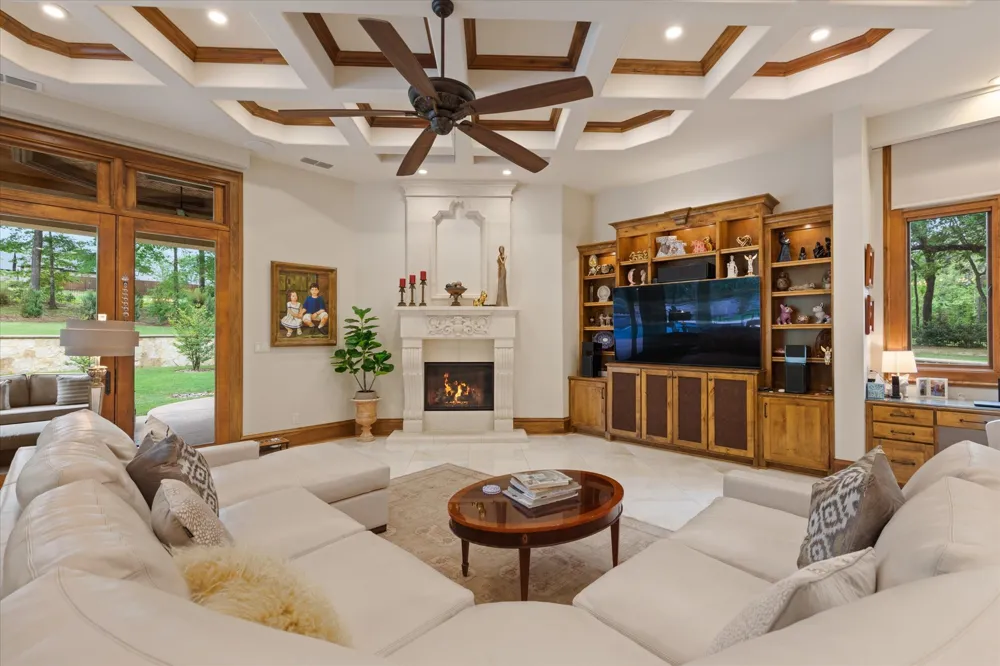3705 Champions Ridge Lane Longview, TX 75605