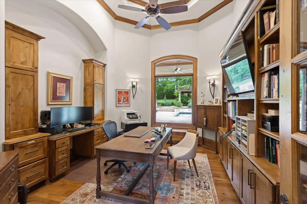 3705 Champions Ridge Lane Longview, TX 75605