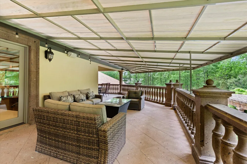 3705 Champions Ridge Lane Longview, TX 75605