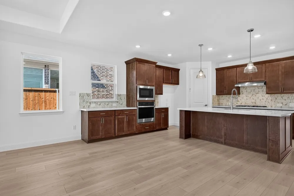 515 Wisteria Street Oak Point, TX 75068