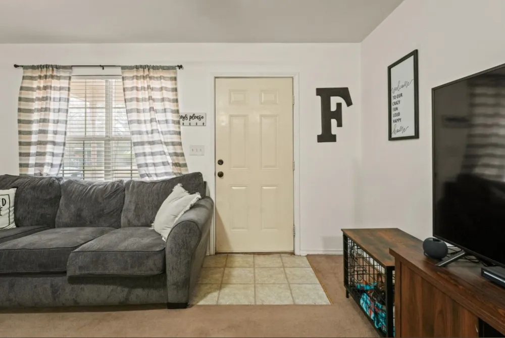 209 Mill Street Lone Oak, TX 75453