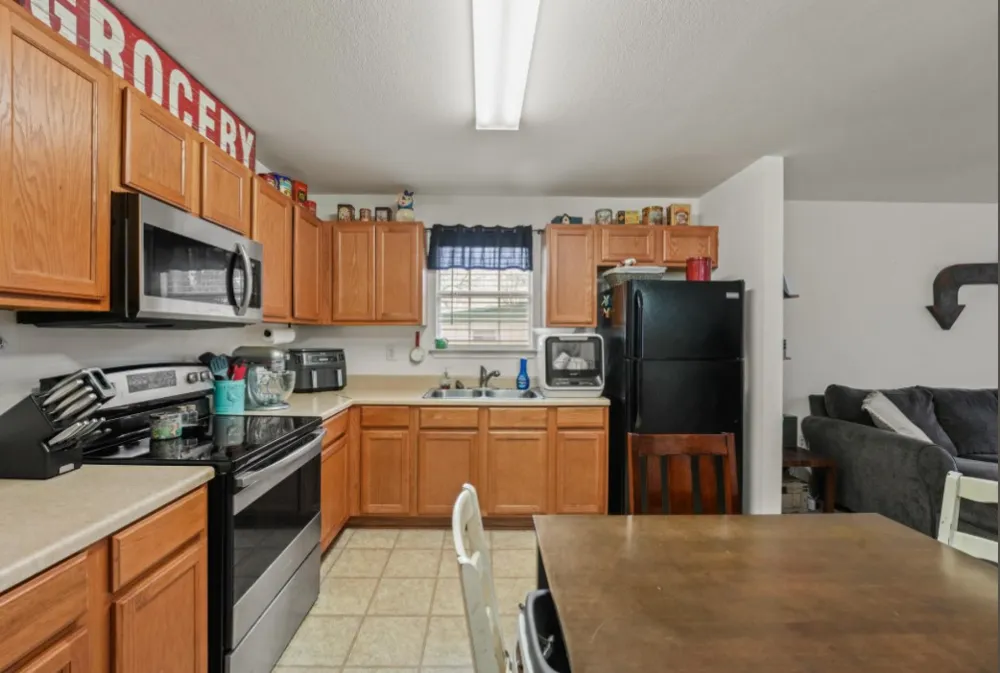 209 Mill Street Lone Oak, TX 75453