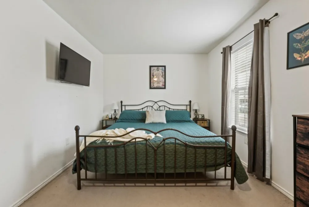 209 Mill Street Lone Oak, TX 75453