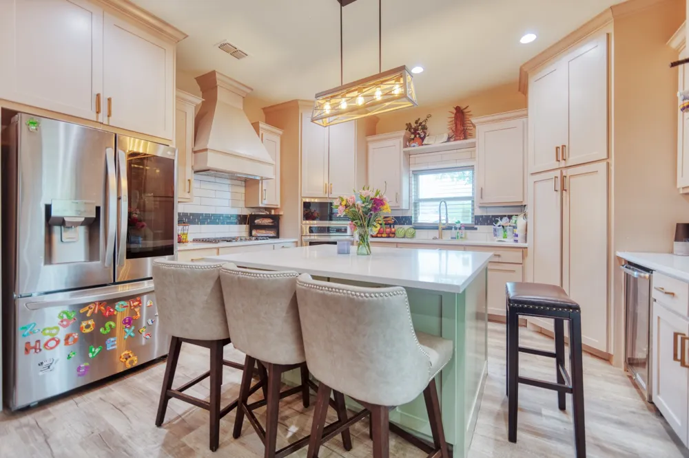 113 Smith Tioga, TX 76271