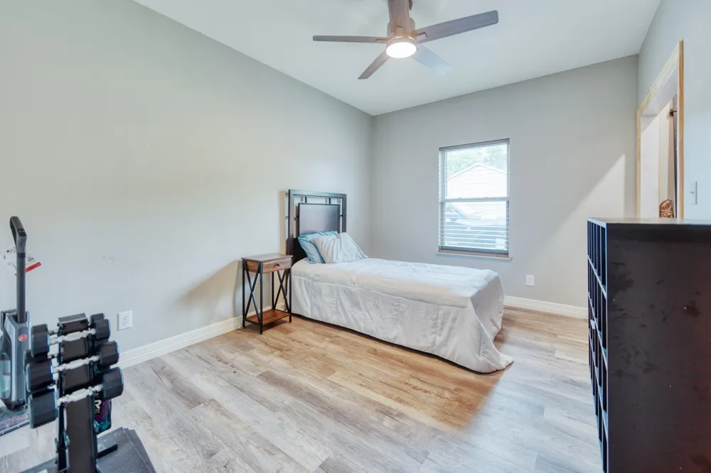 113 Smith Tioga, TX 76271