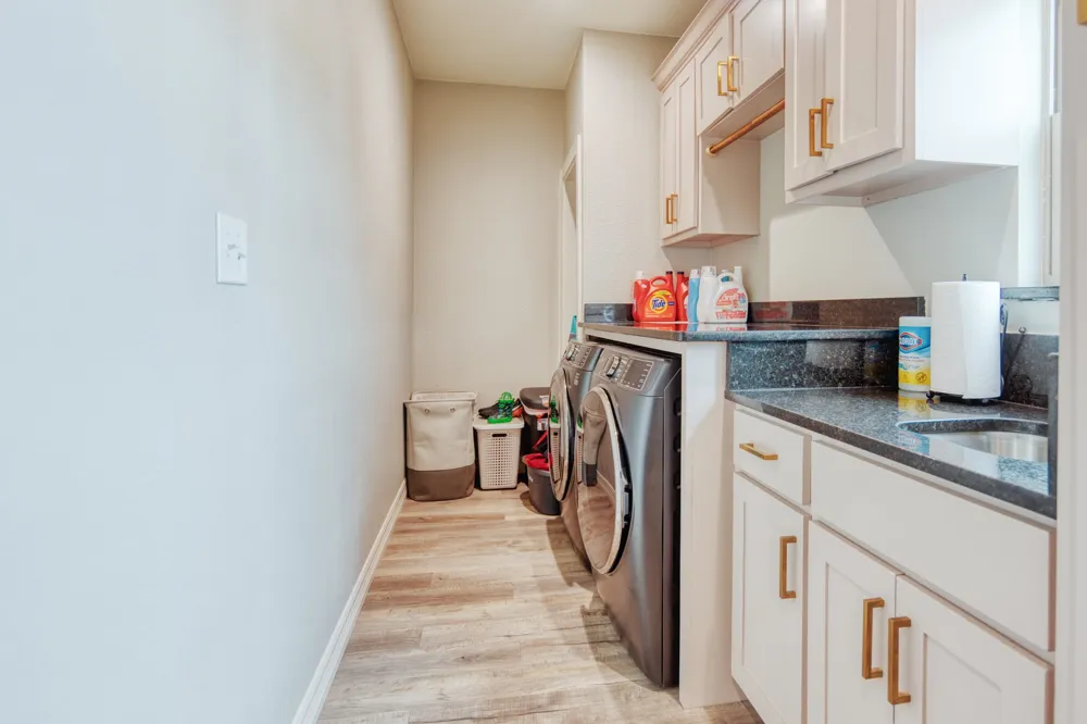 113 Smith Tioga, TX 76271