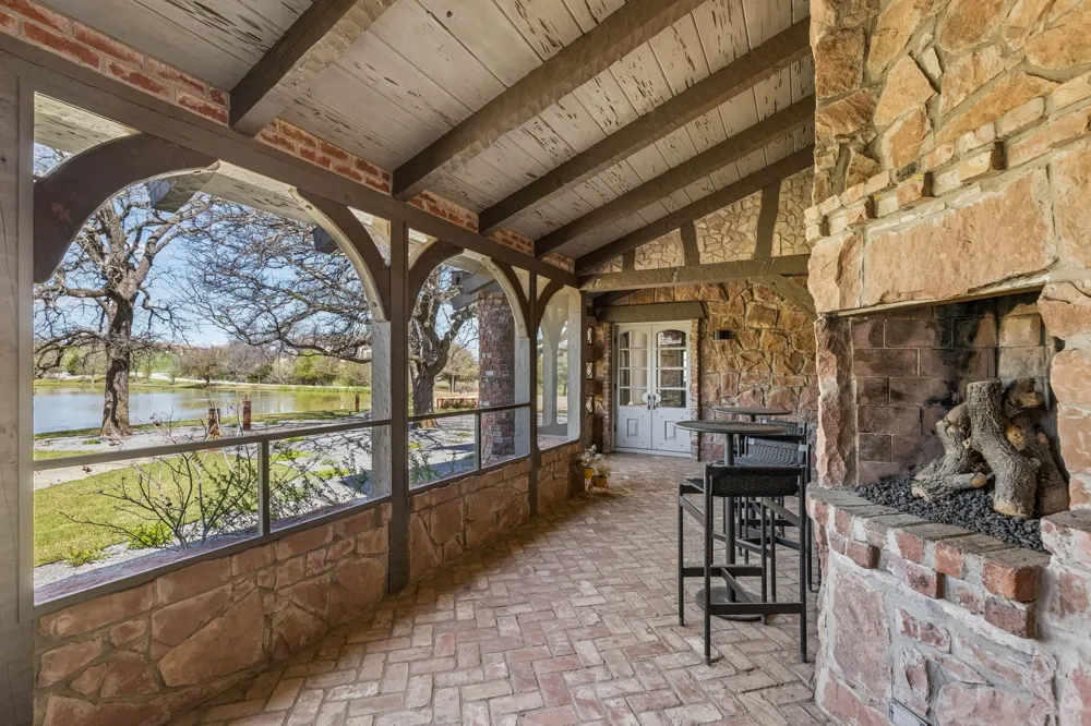 1 Paigebrooke Westlake, TX 76262